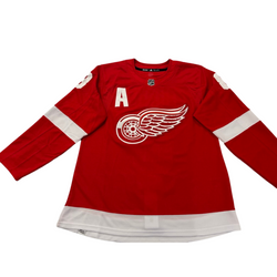 Image of Ben Chiarot Signed Jersey - Detroit Red Wings